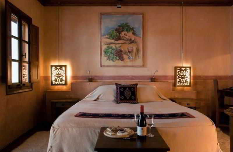 Katogi Averoff Hotel & Winery 美特索文 外观 照片