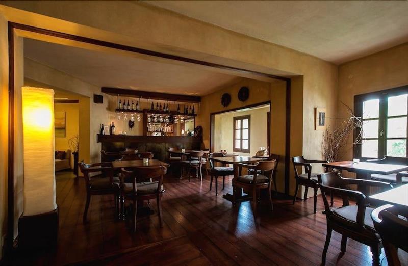 Katogi Averoff Hotel & Winery 美特索文 外观 照片